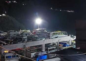 9 दिन में दो लाख से अधिक श्रद्धालु पहुंचे गंगोत्री- यमुनोत्री धाम