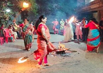 प्रवासियों ने जोगेश्वरी में मनाया उत्तराखंड का लोकपर्व