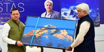 वरिष्ठ पत्रकार भूमेश भारती ने फोटोग्राफी से उत्तराखंड की संस्कृति और प्रकृति को किया साकार: धामी