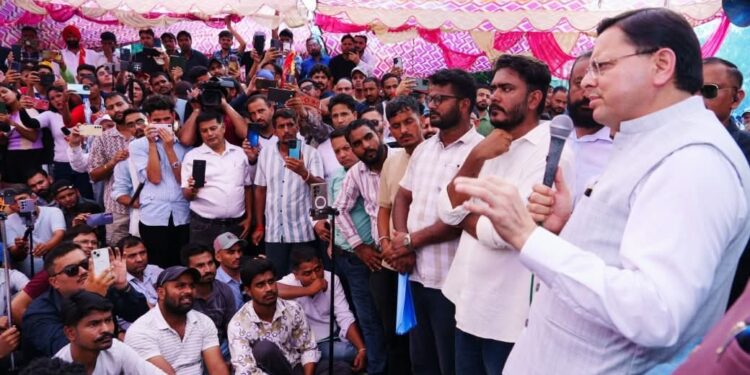 बेरोजगारों का संघर्ष रंग लाया, मुख्यमंत्री ने दी सीबीआई जांच कराने की सहमति