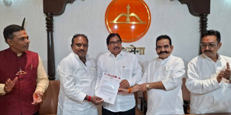 समाजसेवी सी.पी.प्रजापति बनाए गए शिवसेना शिंदे गुट के रायगड जिला प्रमुख