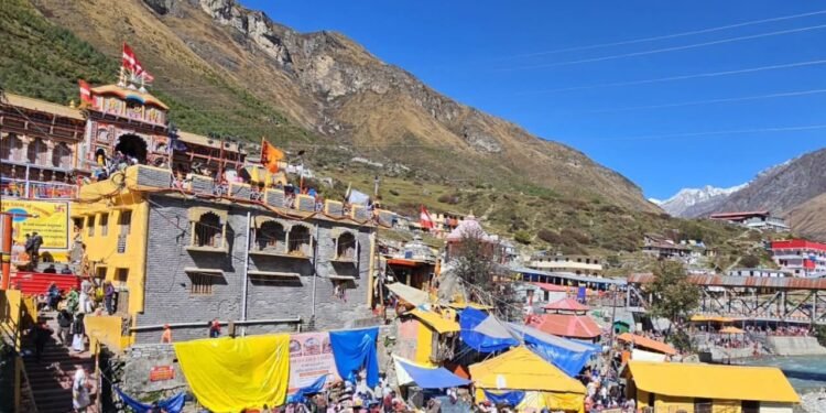 16 नवम्बर रात्रि 9:37 बजे पर शीतकाल लिए बंद होंगे विश्व विख्यात श्री बदरीनाथ धाम जी के कपाट 